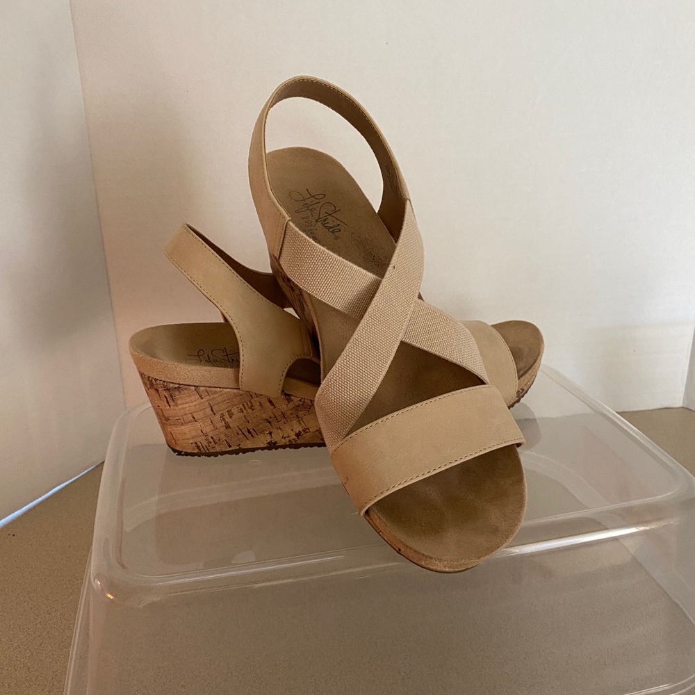 Sandal